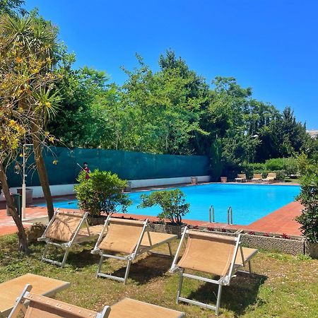 Modern Apartment 10 Min Vatican Parking&Pool Roma Exterior foto